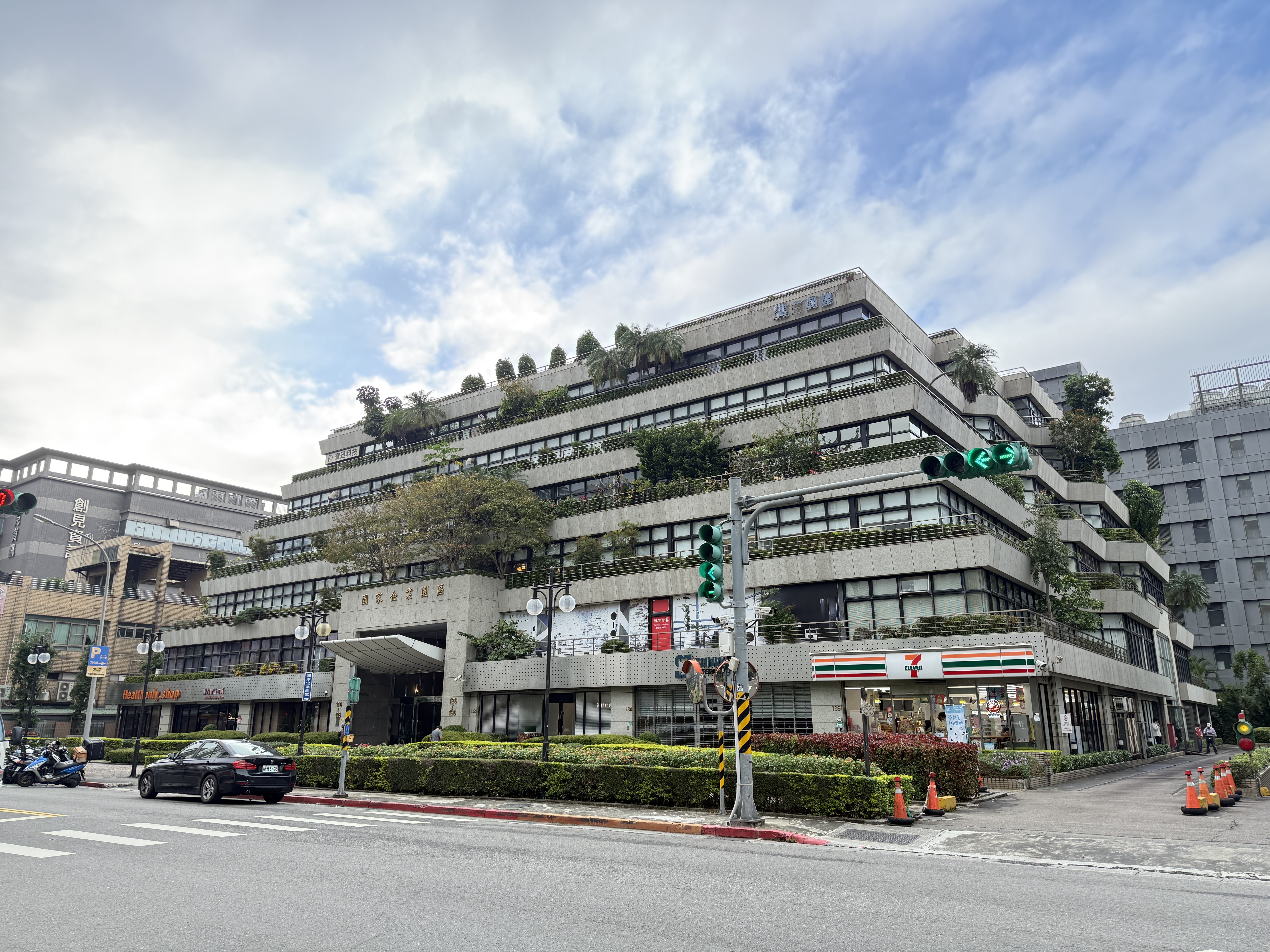 專案招租∣內湖國家企業園區廠辦